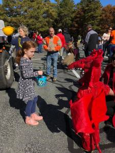 74405064_2395382510509541_33699241117351936_n